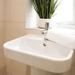 דירה Lovely Flat On Bath Road - Flat 1 בריסטול