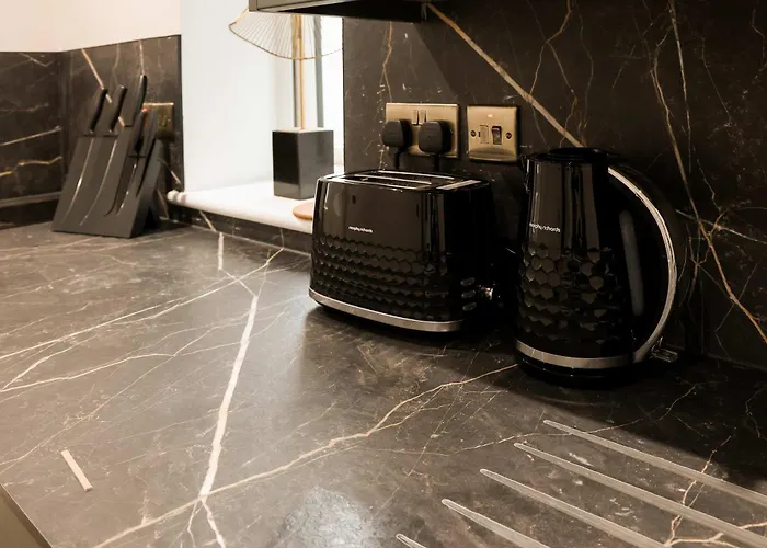 Lovely Flat On Bath Road - Flat 1 Bristol