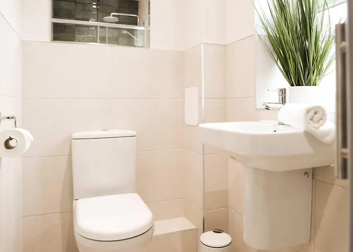 Apartman Lovely Flat On Bath Road - Flat 1