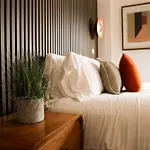 Lovely Flat On Bath Road - Flat 1