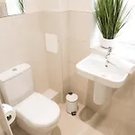 Lovely Flat On Bath Road - Flat 1